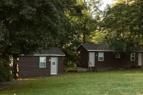 cabins 6